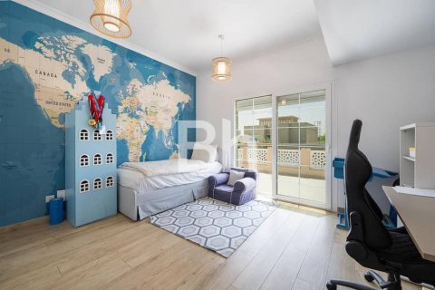 Willa na sprzedaż w The Lakes, Dubai, ZEA 3 sypialnie, 570 mkw., nr 643790 - zdjęcie 15