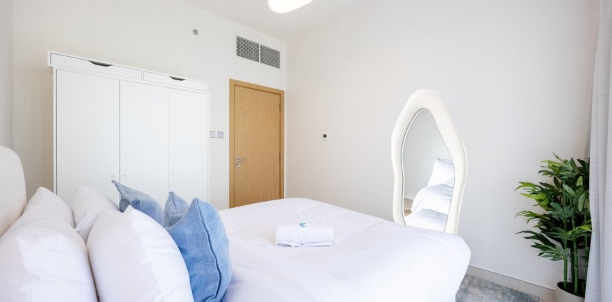 Apartment in Radiant Boulevard in Al Reem Island, Abu Dhabi, UAE 2 bedrooms, 71.3 sq.m. № 760225