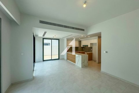 Townhouse in Dubai Land, UAE 4 bedrooms, 245 sq.m. № 688474 - photo 11