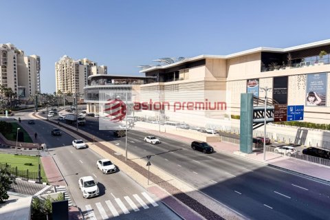 Apartment in Palm Jumeirah, Dubai, UAE 1 bedroom, 74 sq.m. № 688477 - photo 2