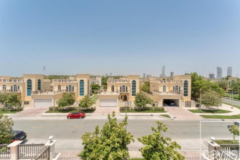 Vila u gradu Jumeirah Park, Dubai, UAE 4 spavaće sobe, 499 m2 Br. 641052 - Slika 23