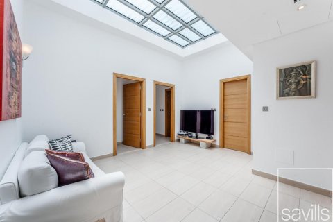 Vila u gradu Jumeirah Park, Dubai, UAE 4 spavaće sobe, 499 m2 Br. 641052 - Slika 13