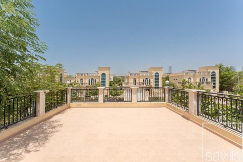 Vila u gradu Jumeirah Park, Dubai, UAE 4 spavaće sobe, 499 m2 Br. 641052 - Slika 22