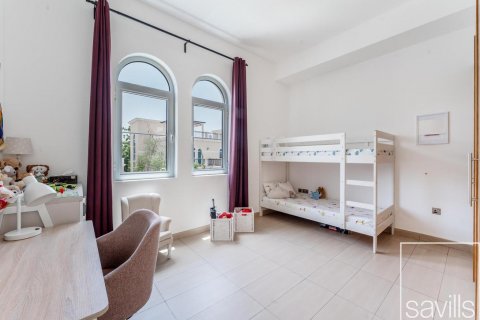 Vila u gradu Jumeirah Park, Dubai, UAE 4 spavaće sobe, 499 m2 Br. 641052 - Slika 21
