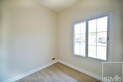 Townhouse in The Springs, Dubai, UAE 3 bedrooms, 209 sq.m. № 641050 - photo 12