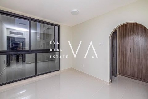 Shtëpi në qytet në Mirdif, Dubai, Emiratet e Bashkuara Arabe 4 dhoma gjumi, 278.7 m2. № 637661 - Foto 17