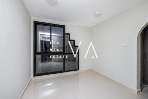 Shtëpi në qytet në Mirdif, Dubai, Emiratet e Bashkuara Arabe 4 dhoma gjumi, 278.7 m2. № 637661 - Foto 9