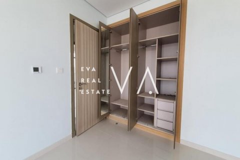 Müüa korter asukohaga Downtown Dubai (Downtown Burj Dubai), AÜE: 3 magamistoaga, 147.32 m² Nr 637664 - pilt 2