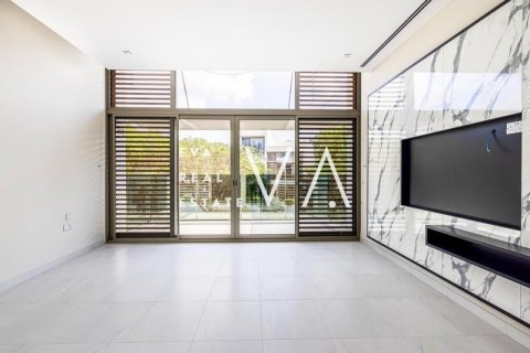 Villa in Meydan, Dubai, UAE 5 bedrooms, 799.22 sq.m. № 637619 - photo 26