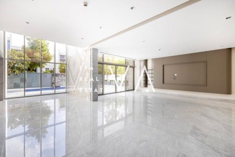 Villa in Meydan, Dubai, UAE 5 bedrooms, 799.22 sq.m. № 637619 - photo 7