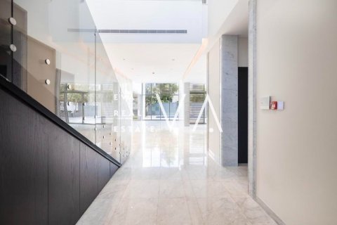 Villa in Meydan, Dubai, UAE 5 bedrooms, 799.22 sq.m. № 637619 - photo 6