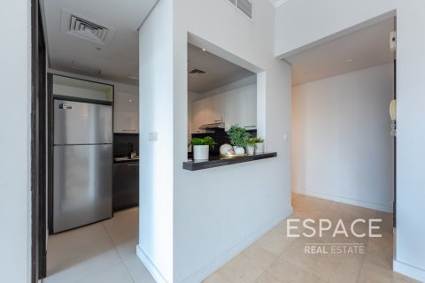 Lägenhet till försäljning i Dubai Marina, Dubai, UAE 3 sovrum, 166 kvm Nr. 649920 - fotografi 6