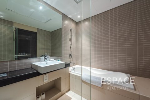 Lägenhet till försäljning i Dubai Marina, Dubai, UAE 3 sovrum, 166 kvm Nr. 649920 - fotografi 11