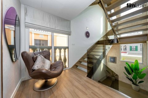 Вилла Дубай, БАӘ-да 3 жатын бөлмелер, 356.4 м² № 652428 - фото 18