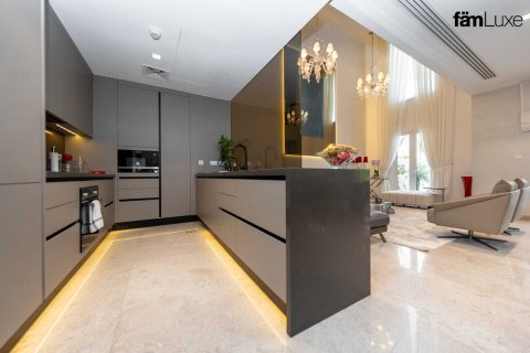 Вилла Дубай, БАӘ-да 3 жатын бөлмелер, 356.4 м² № 652428 - фото 7