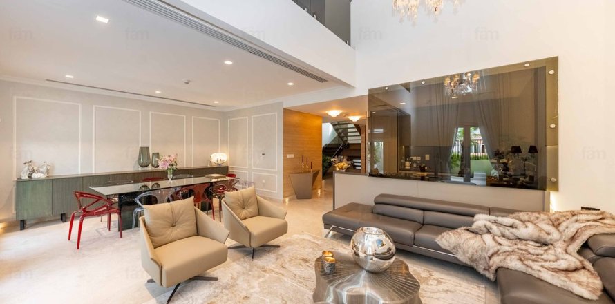 Вилла Дубай, БАӘ-да 3 жатын бөлмелер, 356.4 м² № 652428