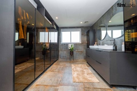 Вилла Дубай, БАӘ-да 3 жатын бөлмелер, 356.4 м² № 652428 - фото 16