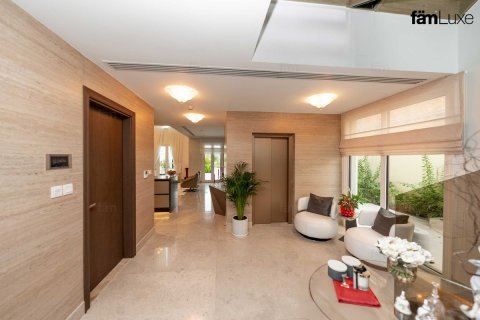 Вилла Дубай, БАӘ-да 3 жатын бөлмелер, 356.4 м² № 652428 - фото 6