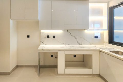 Vila u Dubai Land, UAE 5 spavaćih soba, 384.62 m2 Br. 757376 - fotografija 15