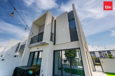 Vila di Dubai, UAE 4 bilik tidur, 236.1 meter persegi № 652261 - foto 23