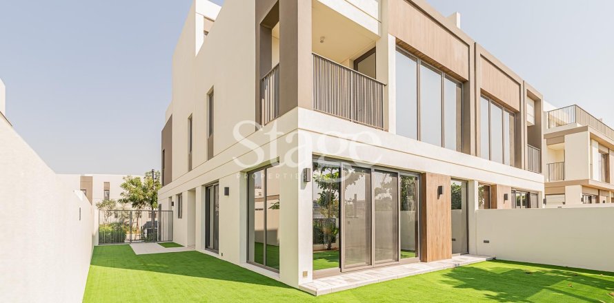 Vila u gradu Tilal Al Ghaf, Dubai, UAE 4 spavaće sobe, 226 m2 Br. 652593