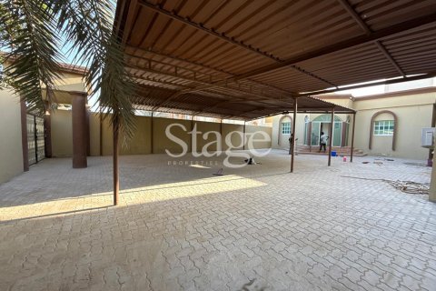 Купить виллу в Al Rawda, Аджман, ОАЭ 10 спален, 929м2, № 652595 - фото 15