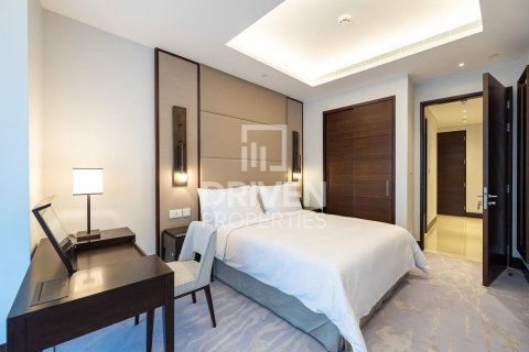 Appartamento in affitto a Downtown Dubai (Downtown Burj Dubai), Dubai, EAU 3 camere da letto, 225.94 mq. № 756871 - foto 9