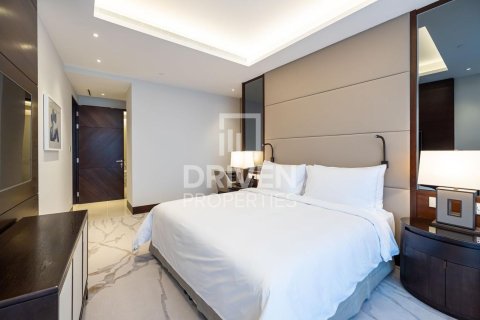Appartamento in affitto a Downtown Dubai (Downtown Burj Dubai), Dubai, EAU 3 camere da letto, 225.94 mq. № 756871 - foto 10