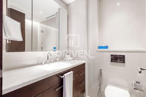 Downtown Dubai (Downtown Burj Dubai), Dubai, BAE’de kiralık daire 2 yatak odası, 143.26 m&sup2; No 756870 - fotoğraf 16