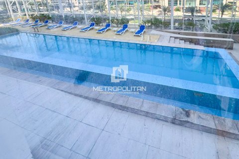 Apartamento en venta en Business Bay, Dubai, EAU 1 dormitorio, 61 m2 № 663563 - foto 13