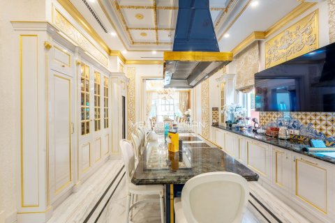 Palm Jumeirah, Dubai, संयुक्त अरब अमीरात में विला, 7 बेडरूम, 1530 वर्ग मीटर, संख्या 663557 - फ़ोटो 6