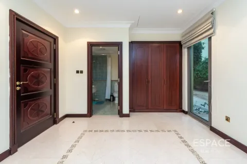 Villa Palm Jumeirah, Dubaijā, AAE 4 istabas, 465 m2 Nr. 649483 - attēls 9