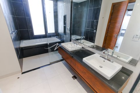 Villa para venda em Abu Dhabi, EAU 5 quartos, 1188 m2 № 678599 - foto 10