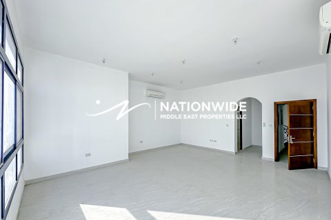 阿联酋 Abu Dhabi 待售 : 5 卧, 1058 平方米 , 编号678597 - 照片 2