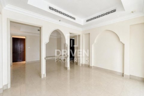 Apartment til salg i Downtown Dubai (Downtown Burj Dubai), Dubai, UAE 2 soveværelser, 132.02 kvm № 744173 - foto 3