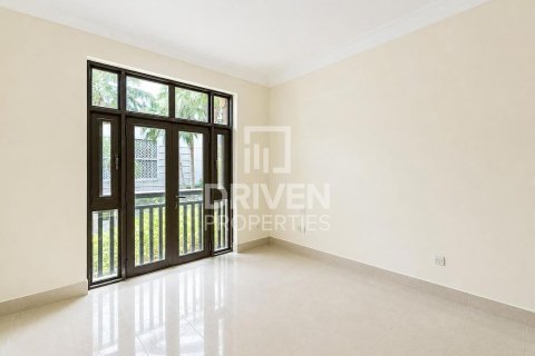 Apartment til salg i Downtown Dubai (Downtown Burj Dubai), Dubai, UAE 2 soveværelser, 132.02 kvm № 744173 - foto 7