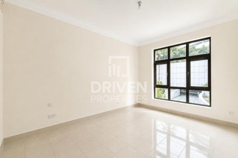 Apartment til salg i Downtown Dubai (Downtown Burj Dubai), Dubai, UAE 2 soveværelser, 132.02 kvm № 744173 - foto 8