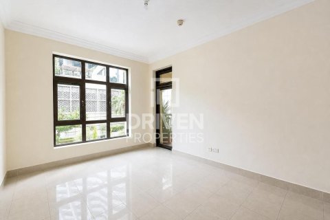 Apartment til salg i Downtown Dubai (Downtown Burj Dubai), Dubai, UAE 2 soveværelser, 132.02 kvm № 744173 - foto 10