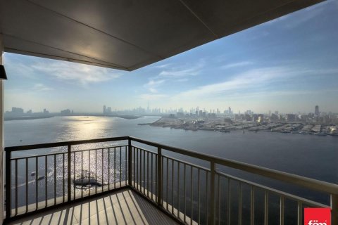 Διαμέρισμα σε Dubai, ΗΑΕ 3 υπνοδωμάτια, 197.3 τ.μ. Αρ. 719597