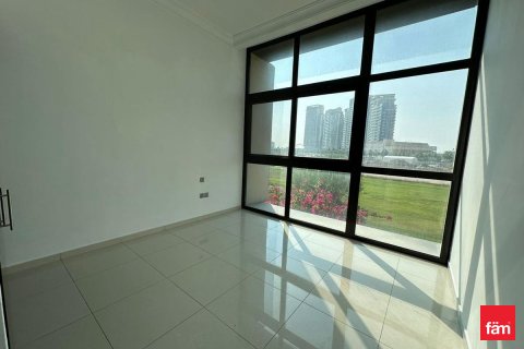 Villa in Dubai, UAE 3 bedrooms, 378.3 sq.m. № 714007 - photo 3