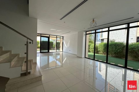 Villa in Dubai, UAE 3 bedrooms, 378.3 sq.m. № 714007 - photo 10