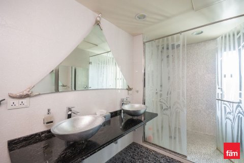 Kattohuoneisto Dubai Sports City, Arabiemiraatit 4 makuuhuonetta, 455.7 m2 № 640609 - kuva 13