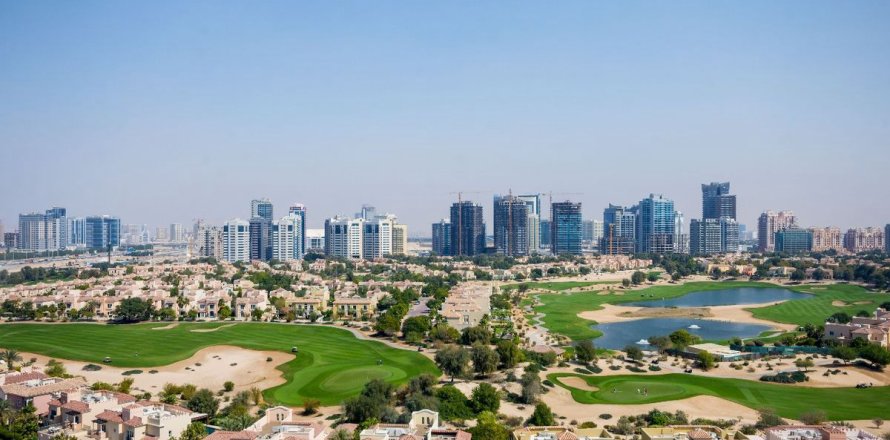 Kattohuoneisto Dubai Sports City, Arabiemiraatit 4 makuuhuonetta, 455.7 m2 № 640609