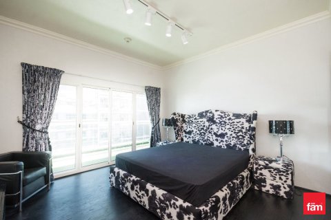 Kattohuoneisto Dubai Sports City, Arabiemiraatit 4 makuuhuonetta, 455.7 m2 № 640609 - kuva 14