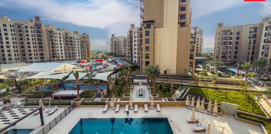 Byt v Umm Suqeim, Dubai, SAE 3 ložnice, 172.1 m² Č.: 689028