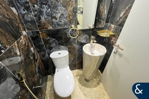 Lägenhet till försäljning i The Views, Dubai, UAE 1 sovrum, 84 kvm Nr. 698340 - fotografi 11