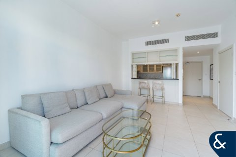 Apartmen di TRAVO di The Views, Dubai, UAE 1 bilik tidur, 77 meter persegi № 698339 - foto 5