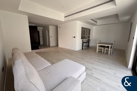 Vila v Reem, Dubai, SAE 3 spálne, 237 m2 č. 698337 - Fotografia 2