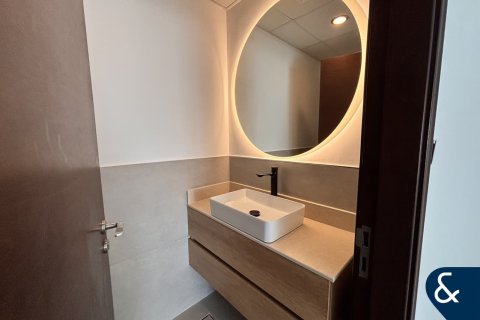 Vila v Reem, Dubai, SAE 3 spálne, 237 m2 č. 698337 - Fotografia 7