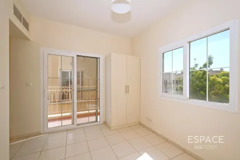 Üürile anda villa asukohaga The Springs, Dubai, AÜE: 2 magamistoaga, 167 m² Nr 738413 - pilt 11